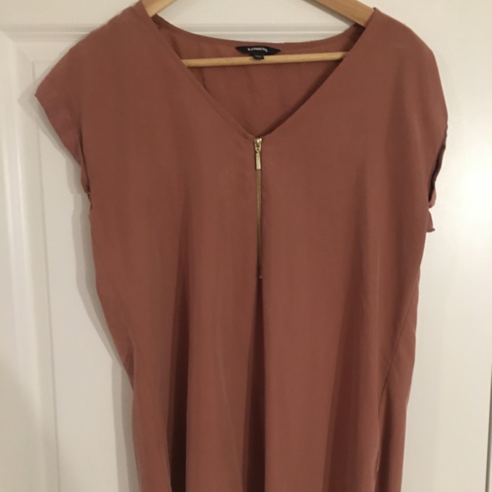 COPY - EXPRESS Zip Blouse